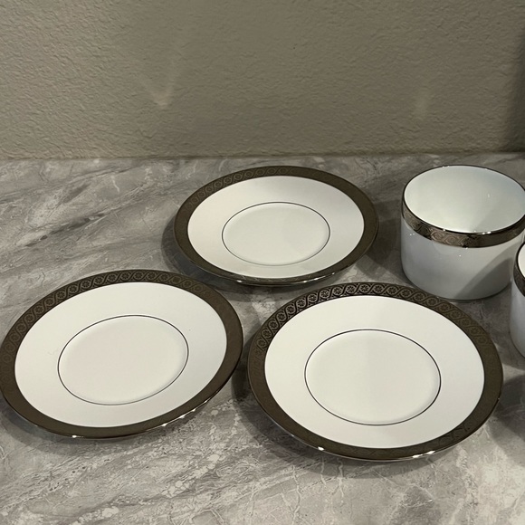 Bernardaud Torsade Platinum Tea Cup & Saucer Plate - Picture 5 of 5